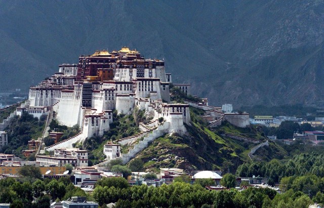 Tibet: China Destroys Ancient Buddhist Symbols Of Lhasa City.