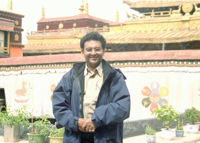 ... THANK-YOU DALAI LAMA" : WORLD'S BIGGEST PHOTO FESTIVAL ON DALAI LAMA